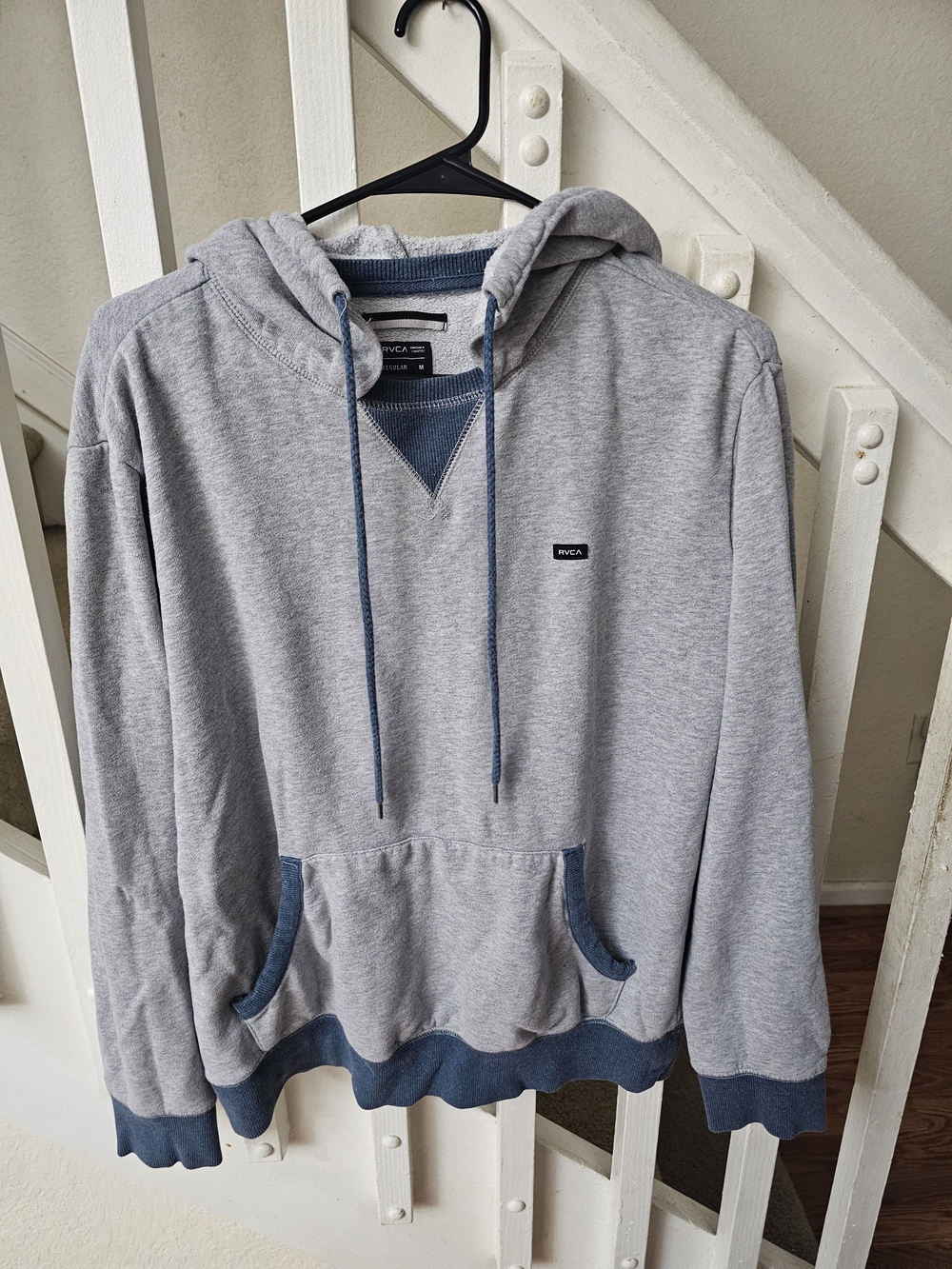 RVCA Men’s Gray Hooded Pullover Sweatshirt